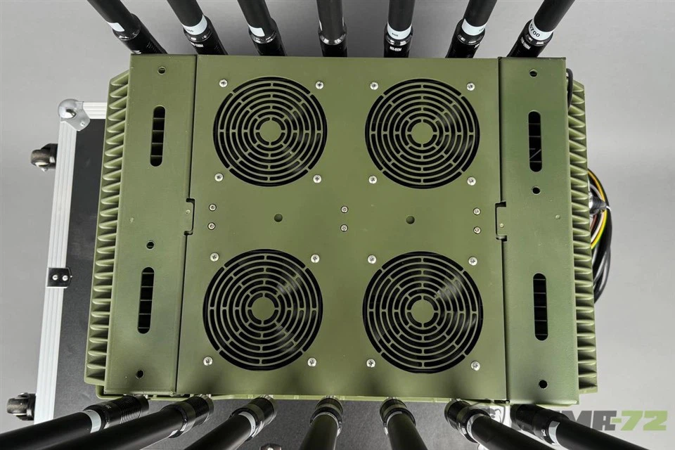 14 Long Range FPV Drone - Professional Military Grade UAV System factory